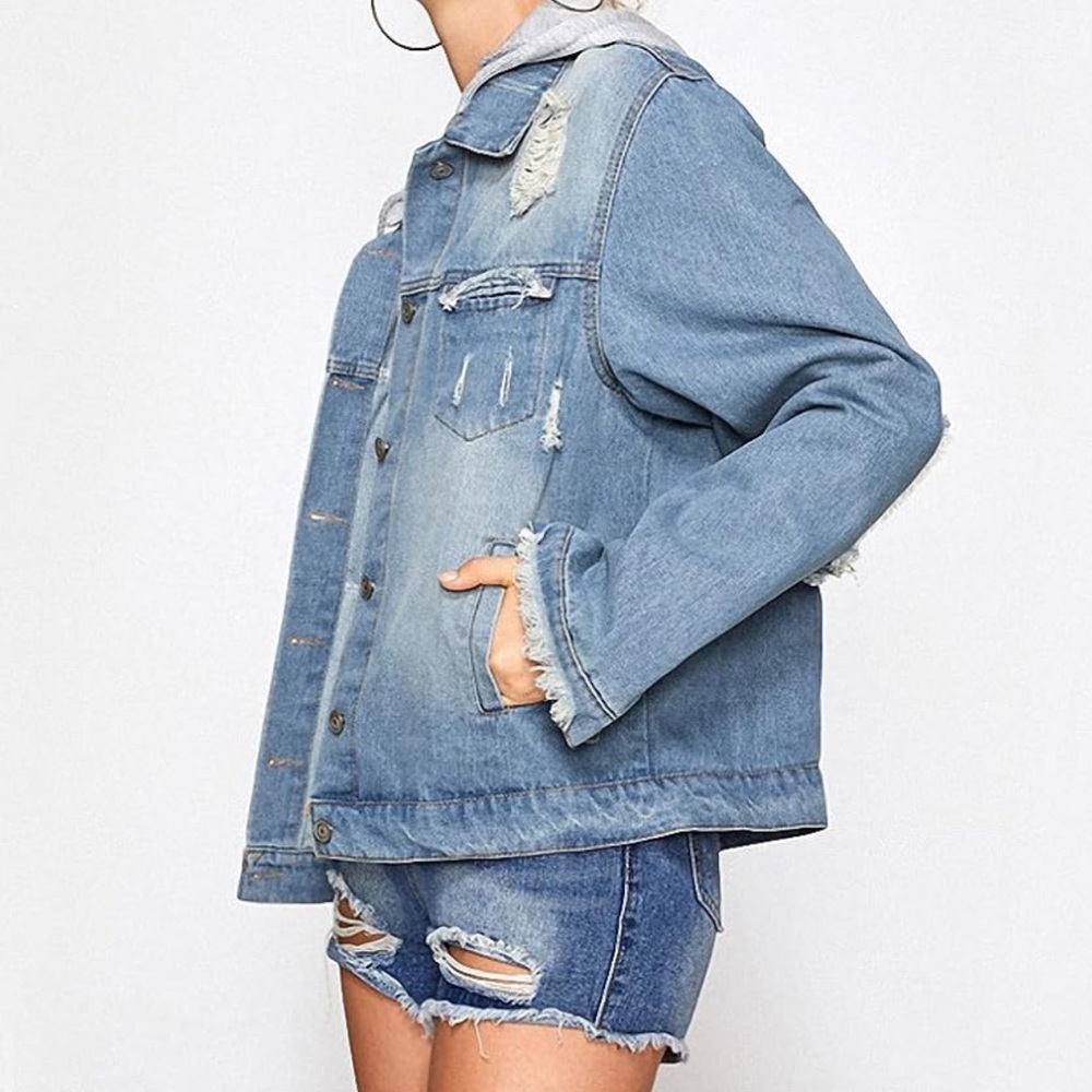 🖤Distressed Oversized Denim Jacket